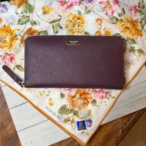 kate spade Handbags - Kate Spade Laurel Way Stacy Wallet in Deep Plum. Beautiful saffiano leather